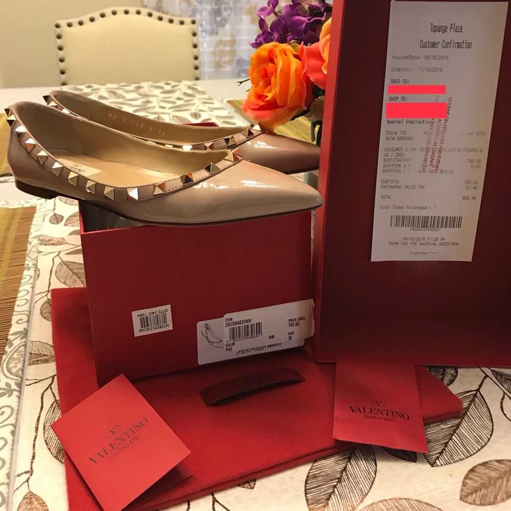 ❌SOLD❌ 💯 Authentic Valentino Rockstud Ballerina